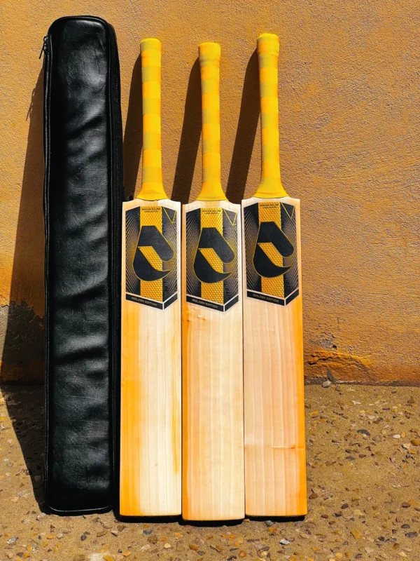 U&U Sports Gold Edition English Willow A Grade Cricket Bat - Unmatched Performance & Quality