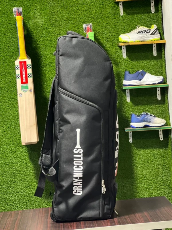 Graynicolls GN 500 Duffle Wheelie Kitbag – Ultimate Storage for Cricket Gear - Image 15