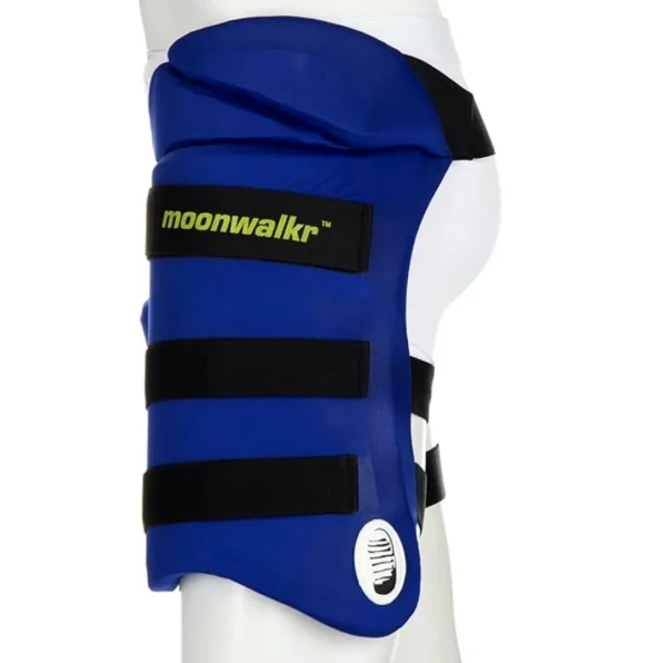 Moonwalkr Endos Double Thigh Pad: Superior Protection with Advanced Technology - Image 3